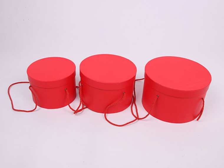 Набор коробок круглых  E1  1/3 Размер:25.5*15cm,  22*14.5cm,  19*13.5cm Цвет: красный