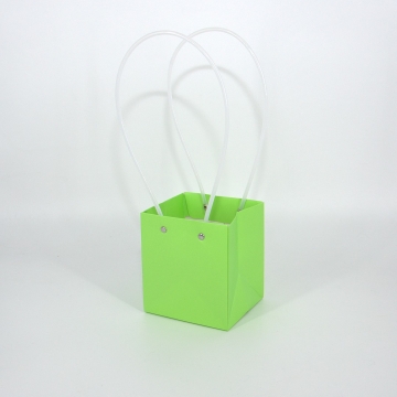 Пакет подарочный "Нежный" квадратный, 11,5х11,5х13 см св.зеленый, 10 штук/упак в компании Декорпак