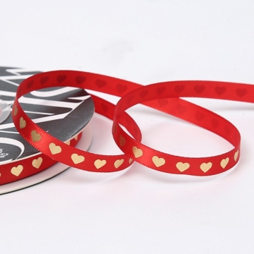 Лента  "Золотые сердца", красный, 10мм х40ярд. в компании Декорпак